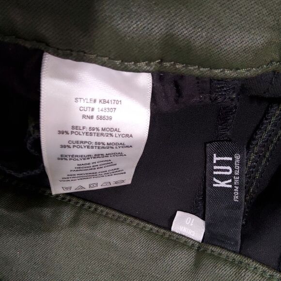 KUT FROM THE KLOTH Willa Coated Pleated Shorts Dark Green size 10 - Picture 8 of 8